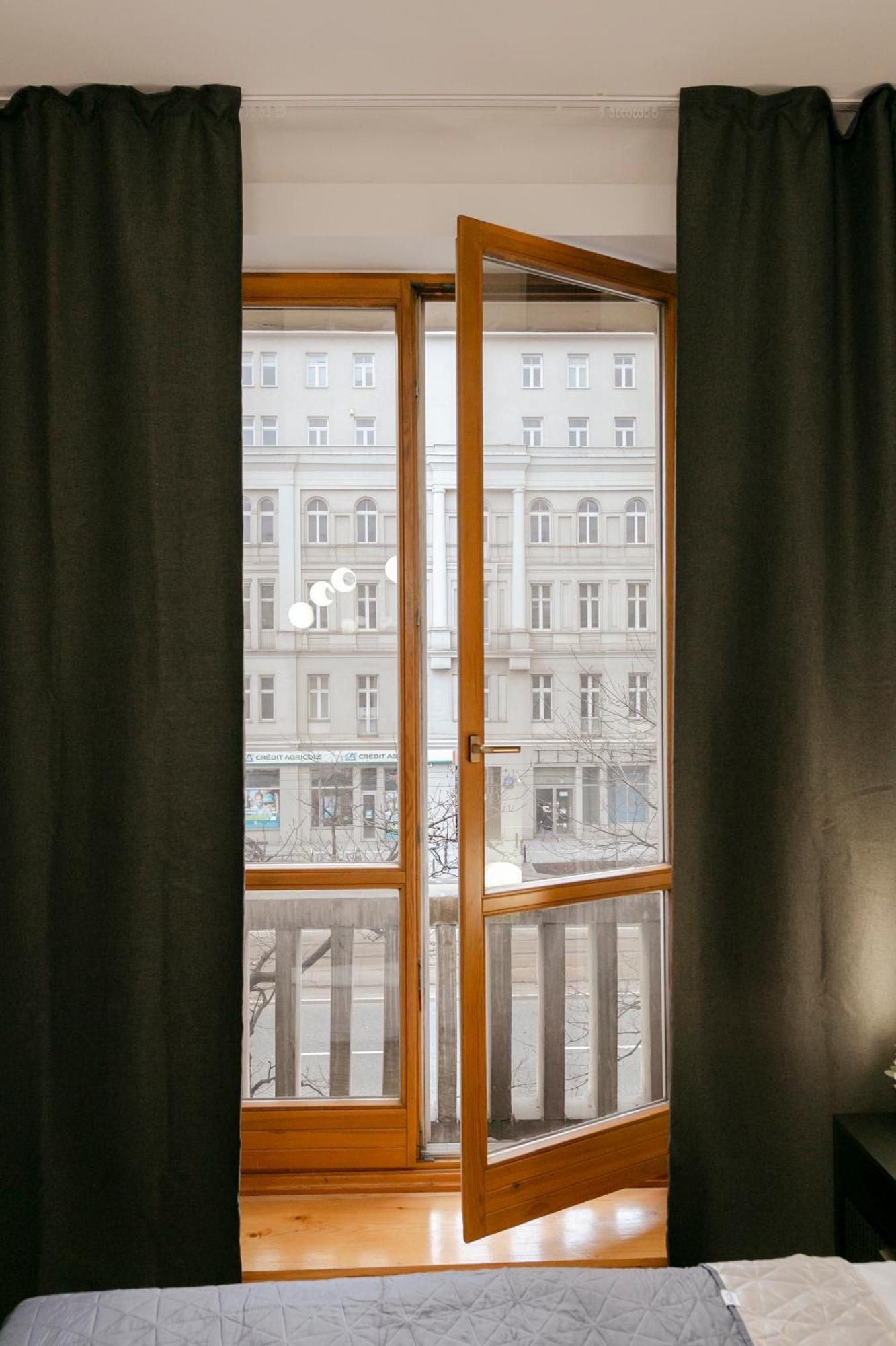 Aleje Jerozolimskie 42 - Parking Free - Better Apartament *