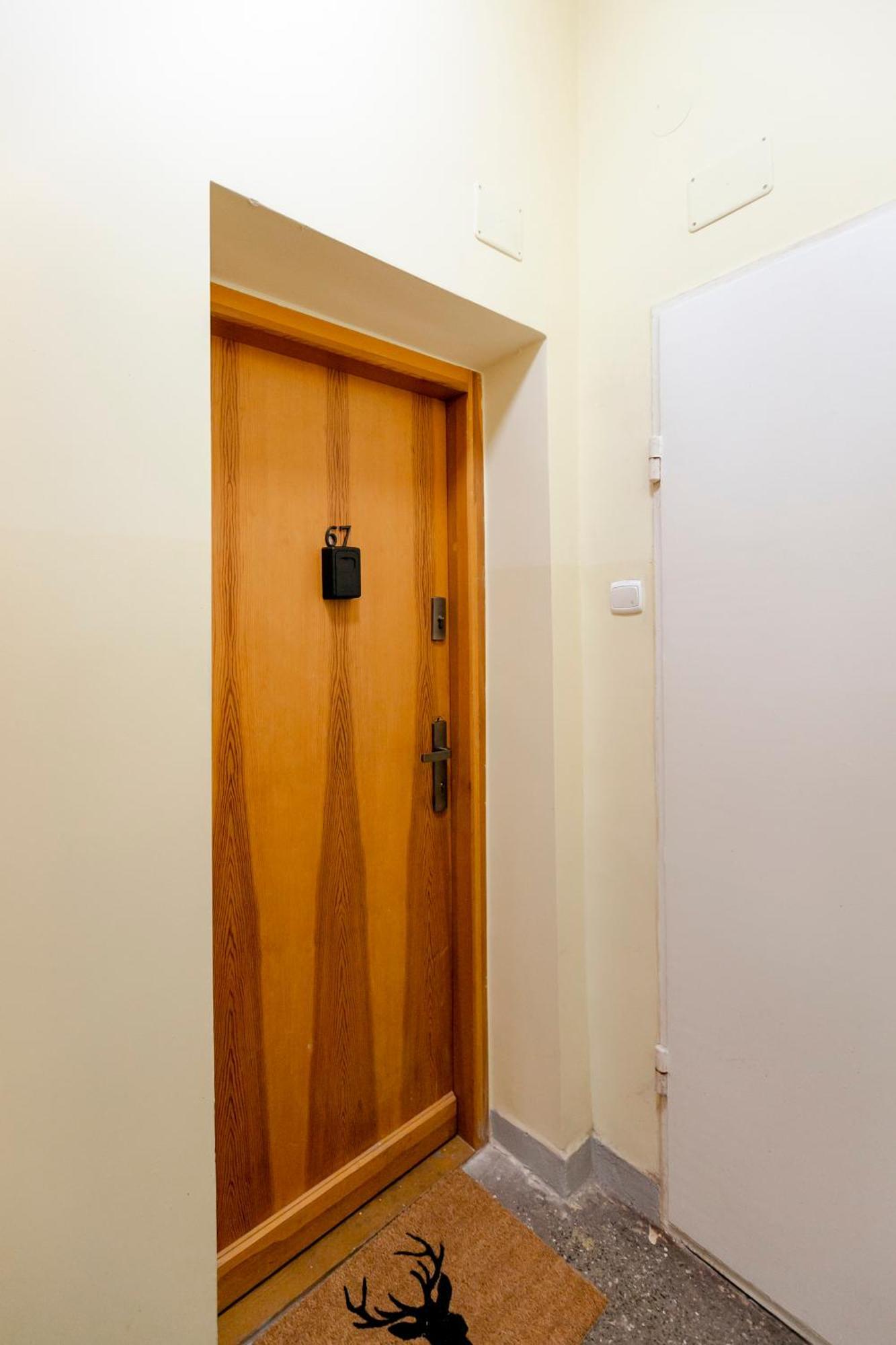 Aleje Jerozolimskie 42 - Parking Free - Better Apartament Warszawa